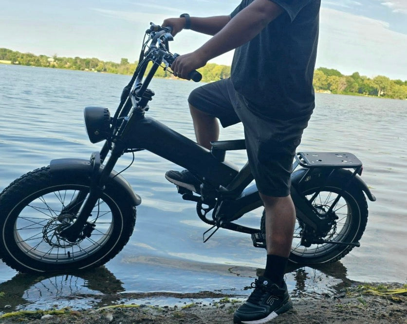 Close-up of EK6 Max 2.0 components